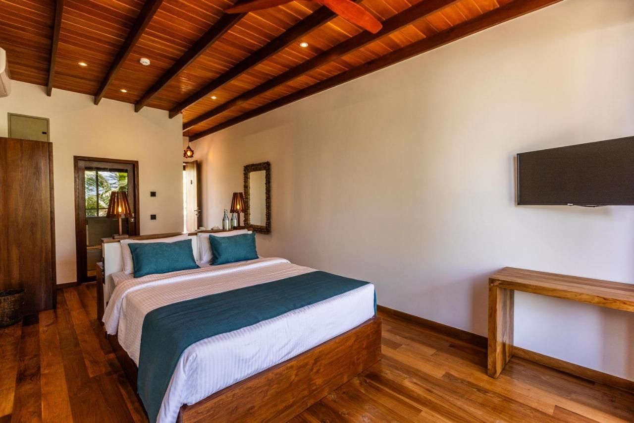 Bk Beach Boutique Hotel - Хіккадува Екстер'єр фото