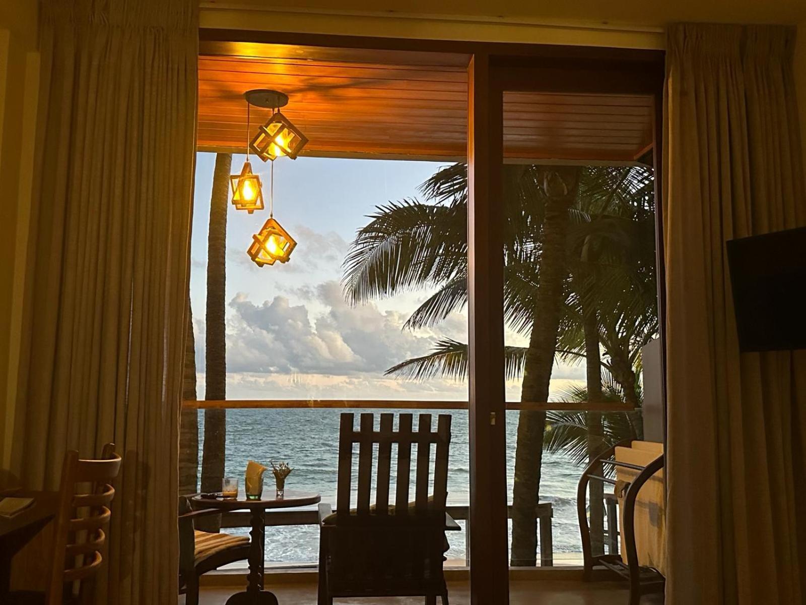 Bk Beach Boutique Hotel - Хіккадува Екстер'єр фото